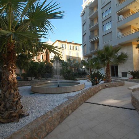 Charmant 2P Moderne Avec Terrasse, Parking Prive, En Plein Centre De Menton, A 2 Pas De La Mer - Fr-1-196-200 Exteriér fotografie